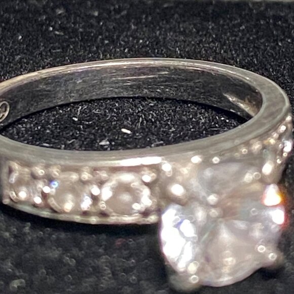 Sterling Silver Cubic Zirconia Engagement Ring With 7 Faceted Stones Stamped 925 - Picture 16 of 16